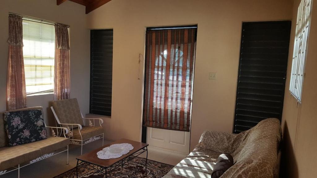 Villa Donamae 2 Story Barbados House Bridgetown Exterior foto